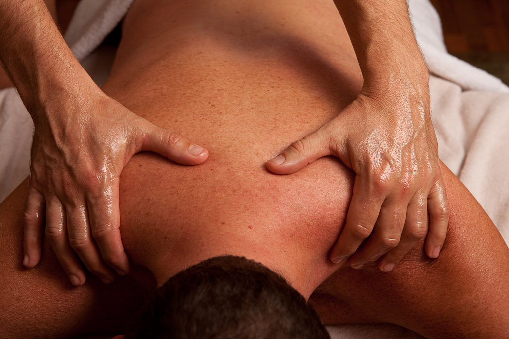 Male massage Male massage with Swedish, Thai, and Ayurvedic techniques