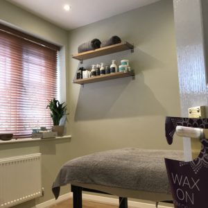 Comfortable home based male grooming studio